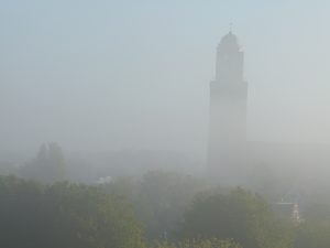 Peperbus_Zwolle in de mist